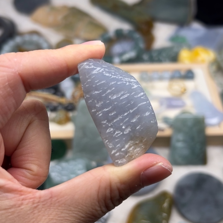 定制翡翠未镶嵌毛料