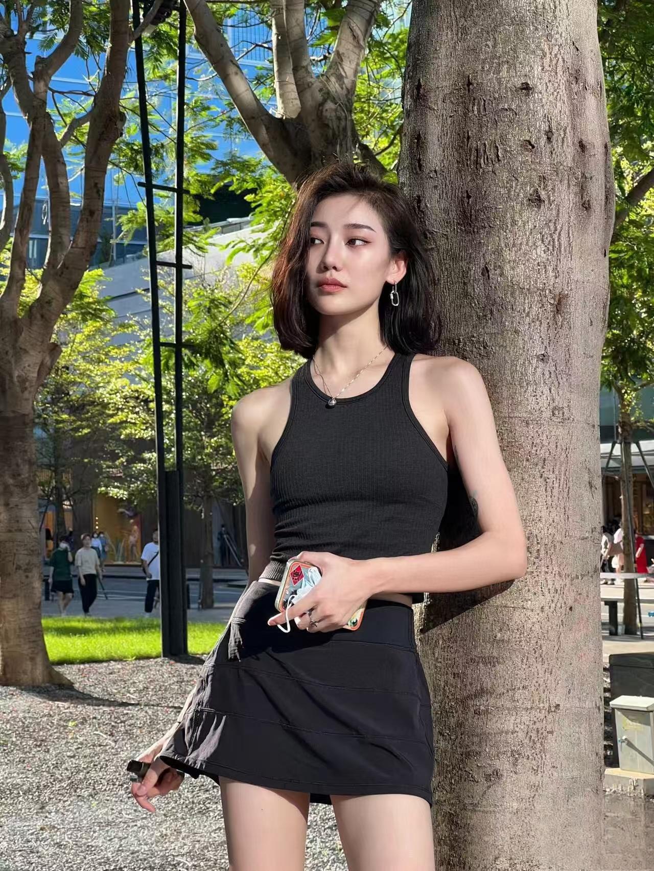 【短款】女士运动工字美背内置胸垫瑜伽健身透气速干背心上衣无袖