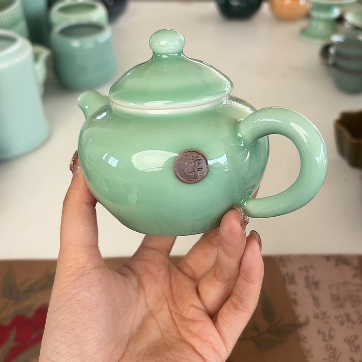 龙泉云间青瓷小米茶器