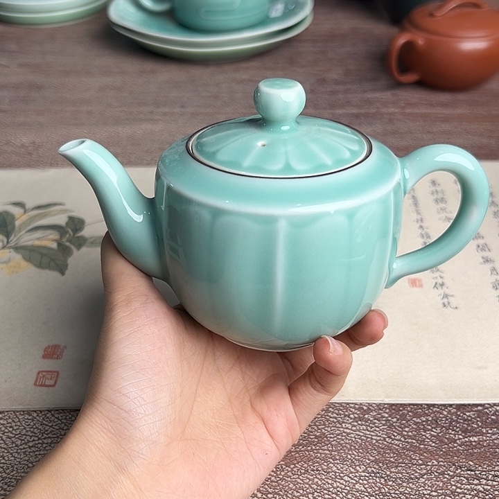 龙泉云间青瓷小米茶器