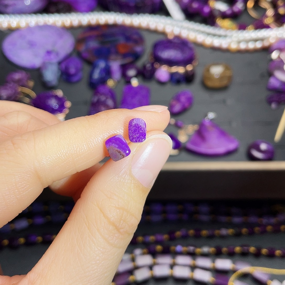 苏纪石（舒俱来）耳钉银S925镶嵌