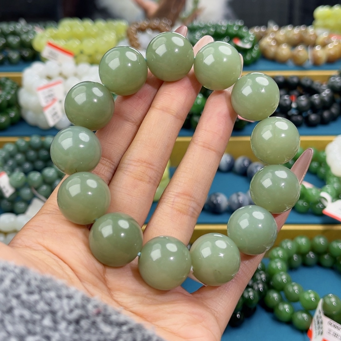 小***n和田玉未镶嵌手链天然和田玉新疆且末料手串18m 18颗