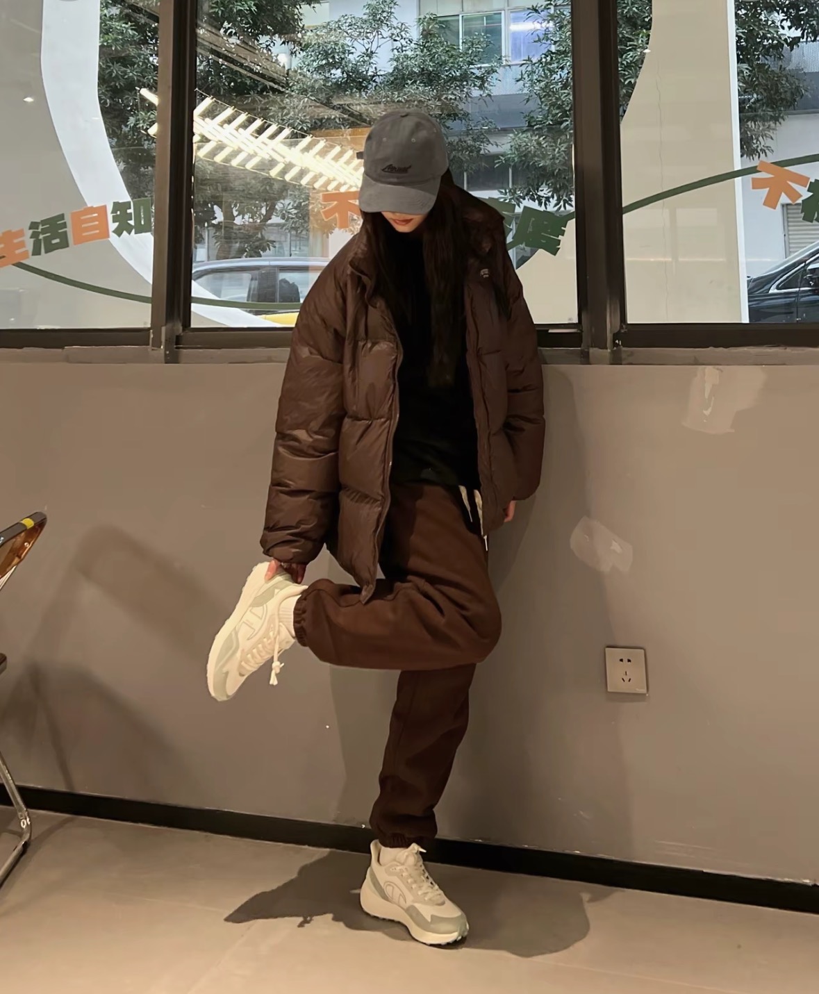 情侣百搭宽松加厚保暖90白鸭绒羽绒服 F111