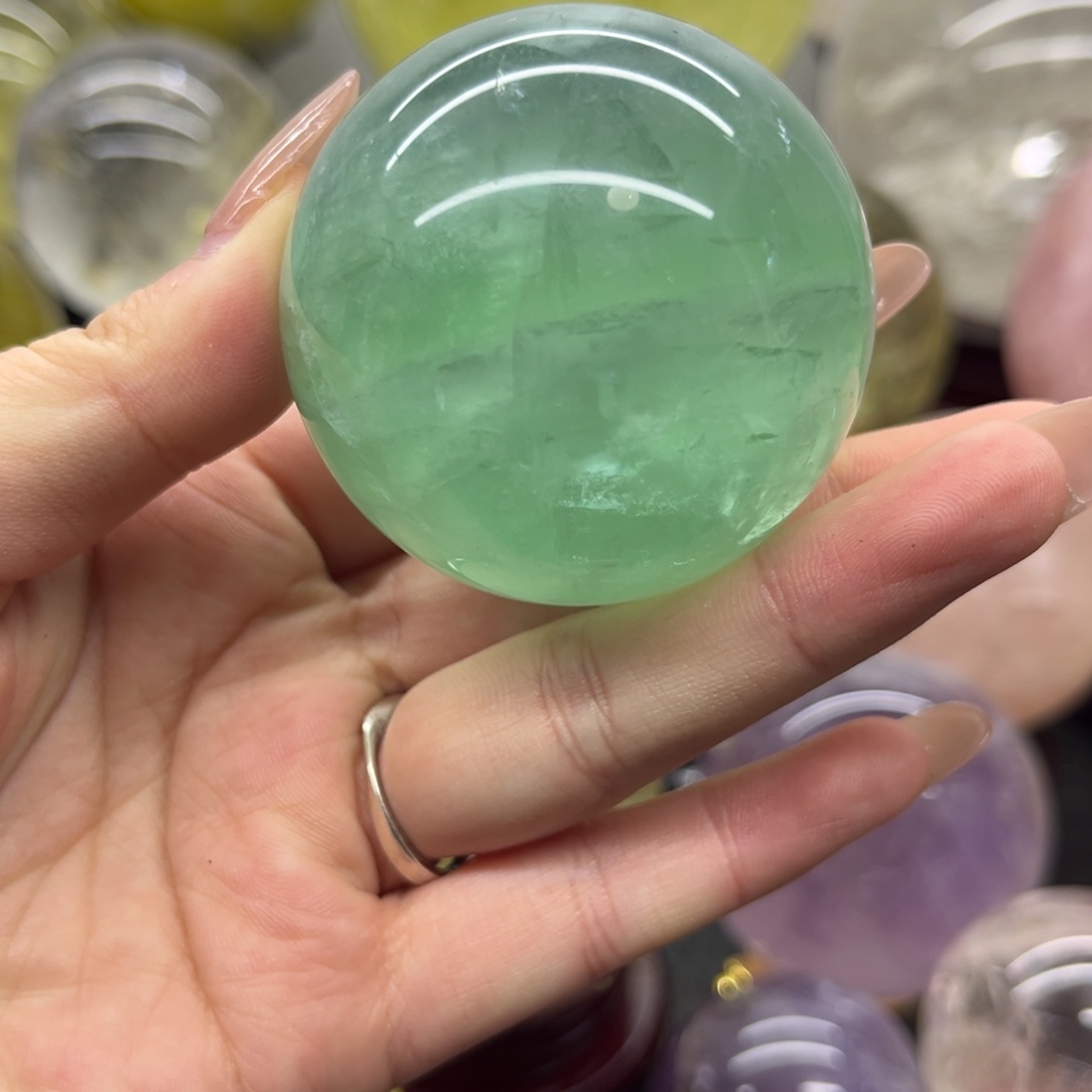 珠宝半成品未镶嵌水晶