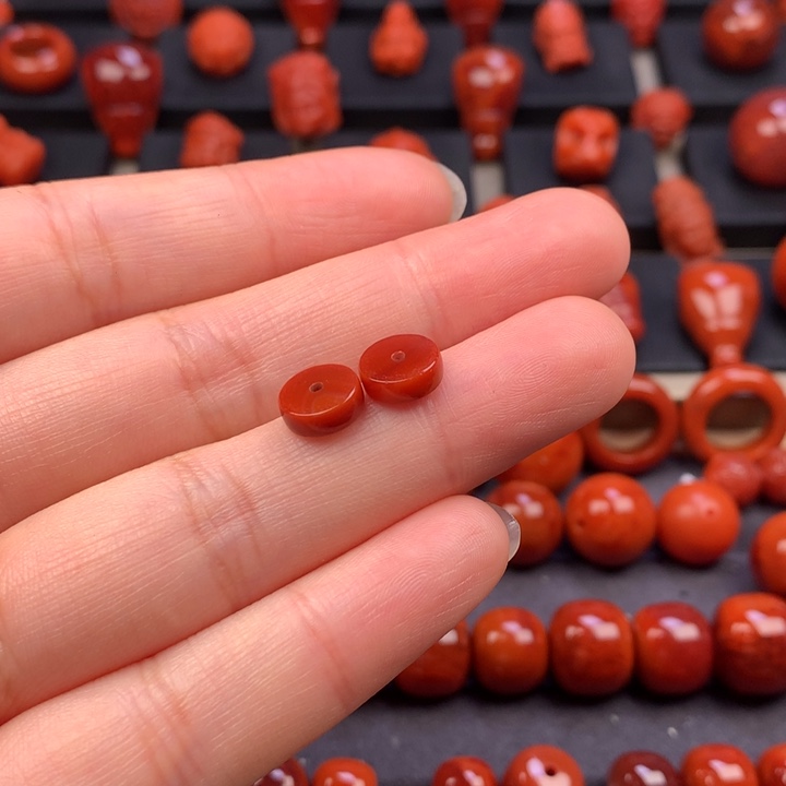 强***南红玛瑙未镶嵌隔片8MM