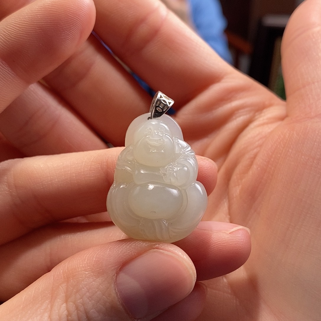 颈饰未镶嵌和田玉