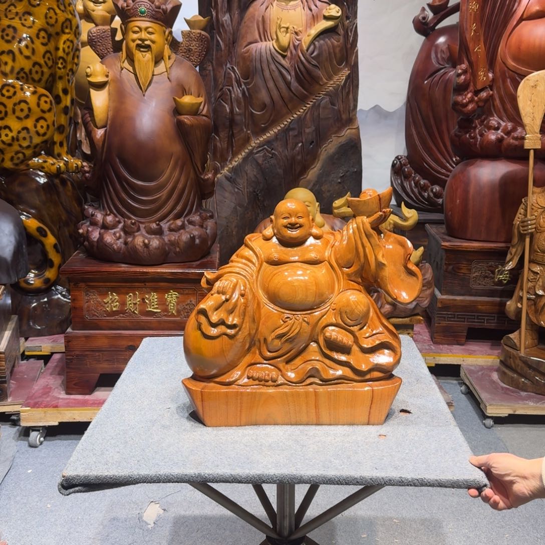 ：***香樟木香樟木坐弥勒佛摆件