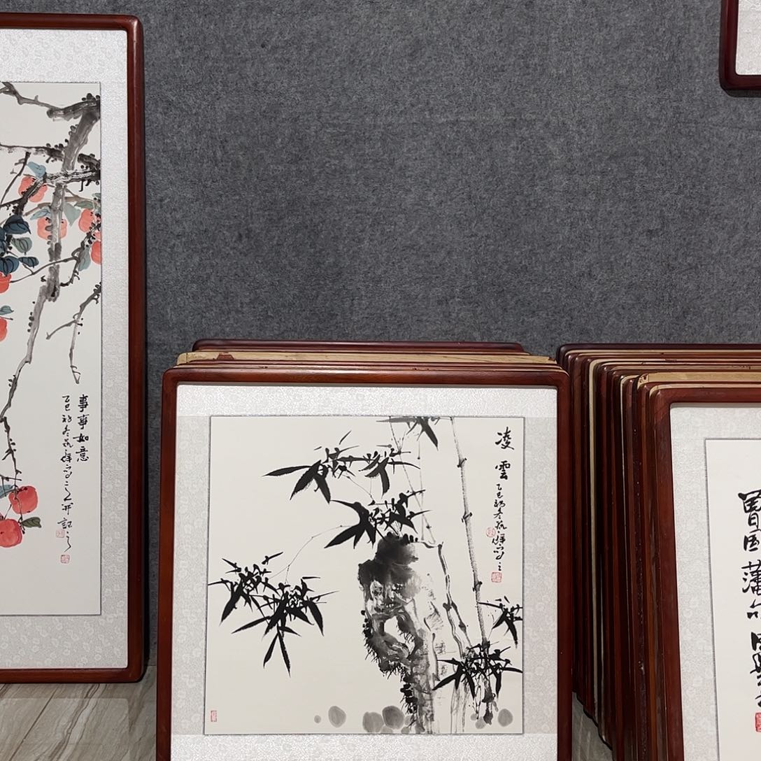 国画书画作品带框63×63
