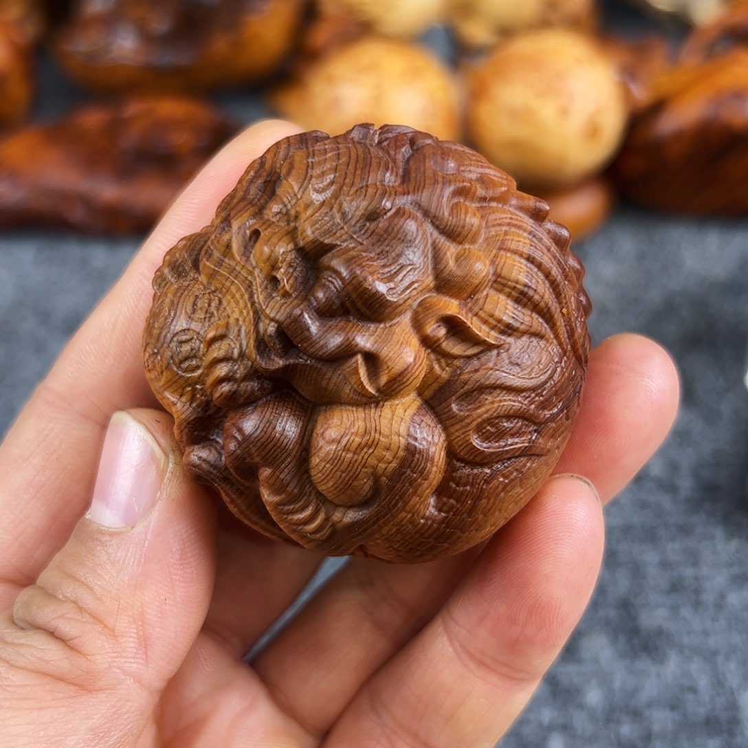 柏木太行崖柏黑油塘心手把件