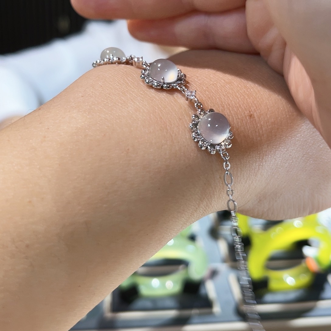 蛇纹石玉手链未镶嵌