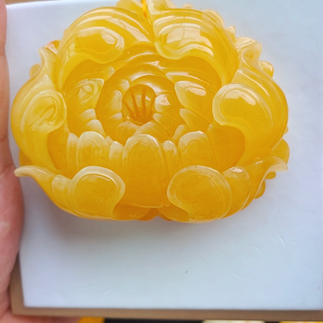 琥珀珠宝奇石未镶嵌90