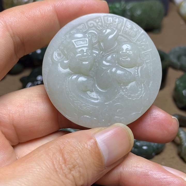 和田玉未镶嵌颈饰