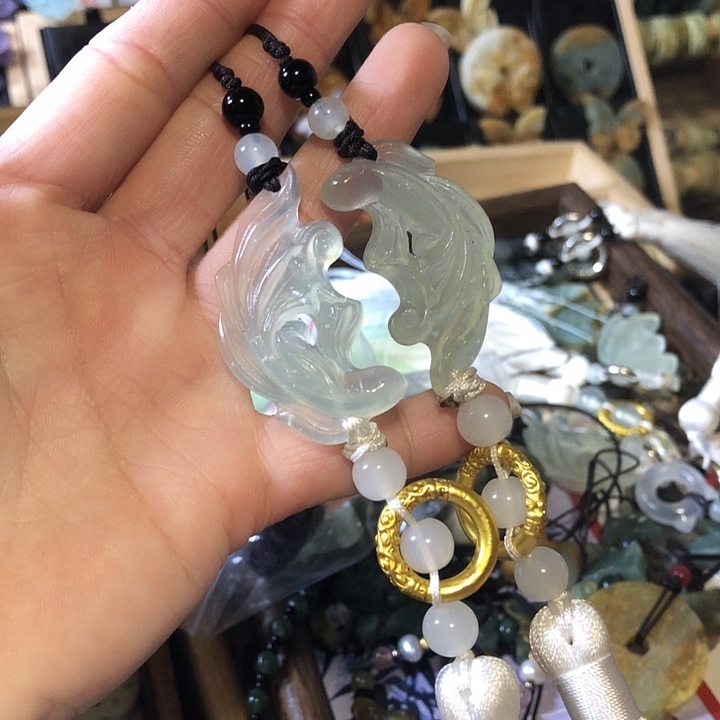 岫玉未镶嵌岫玉双鱼