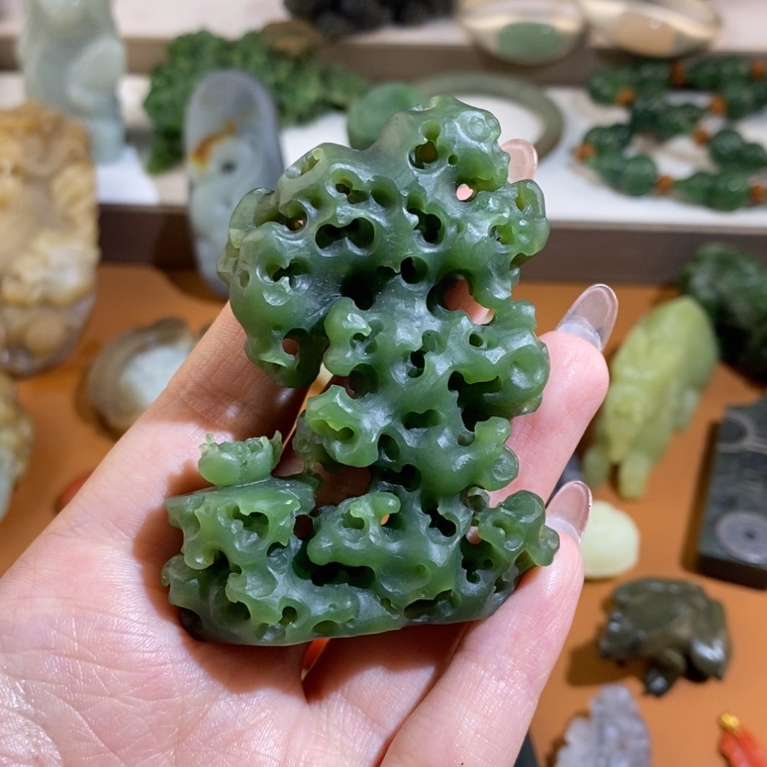 和田玉颈饰未镶嵌鱼*二