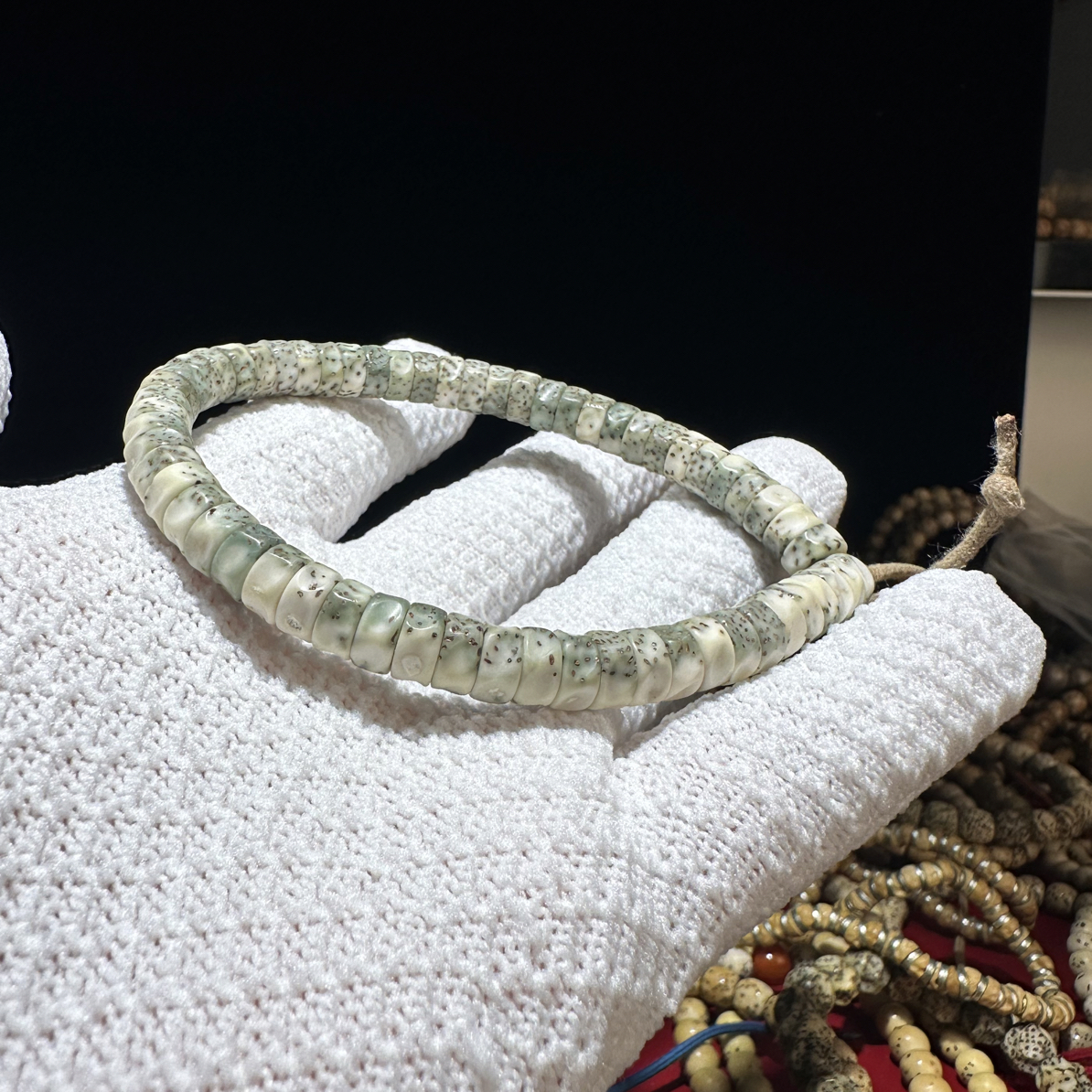 SS星月菩提手工斜切绿背天灵8改手持