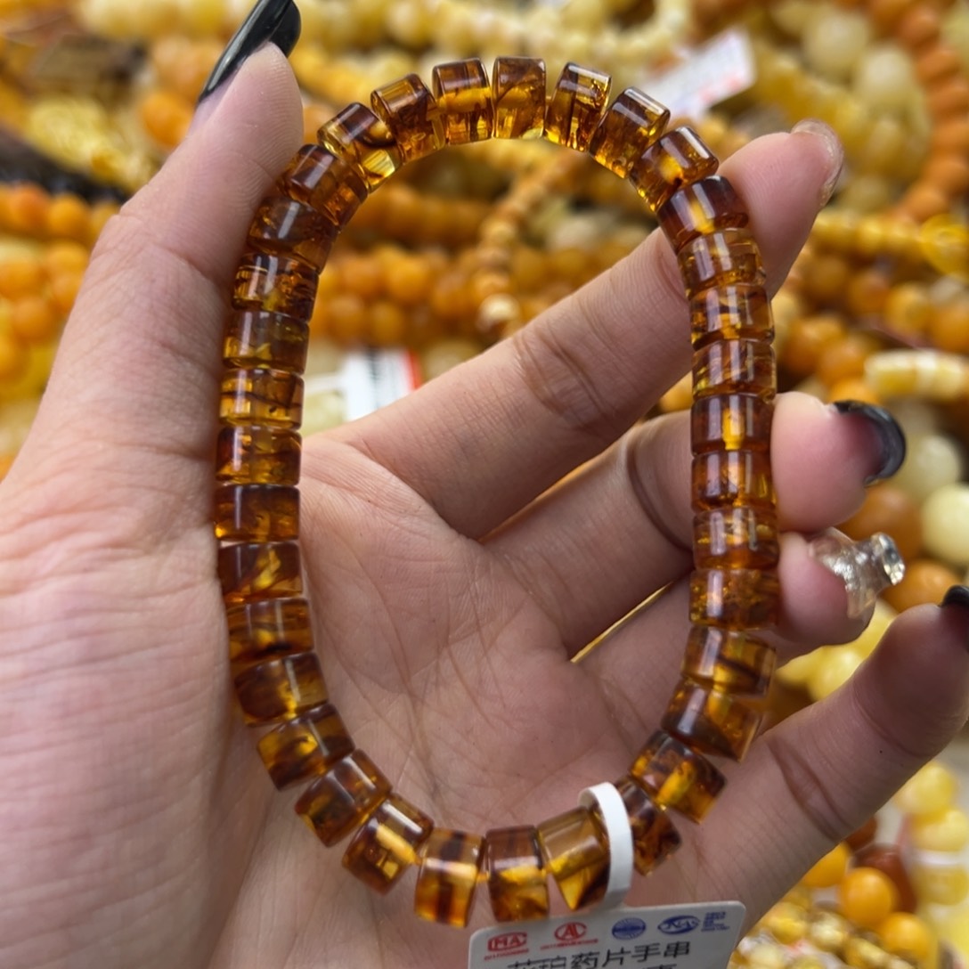 琥珀珠宝奇石未镶嵌