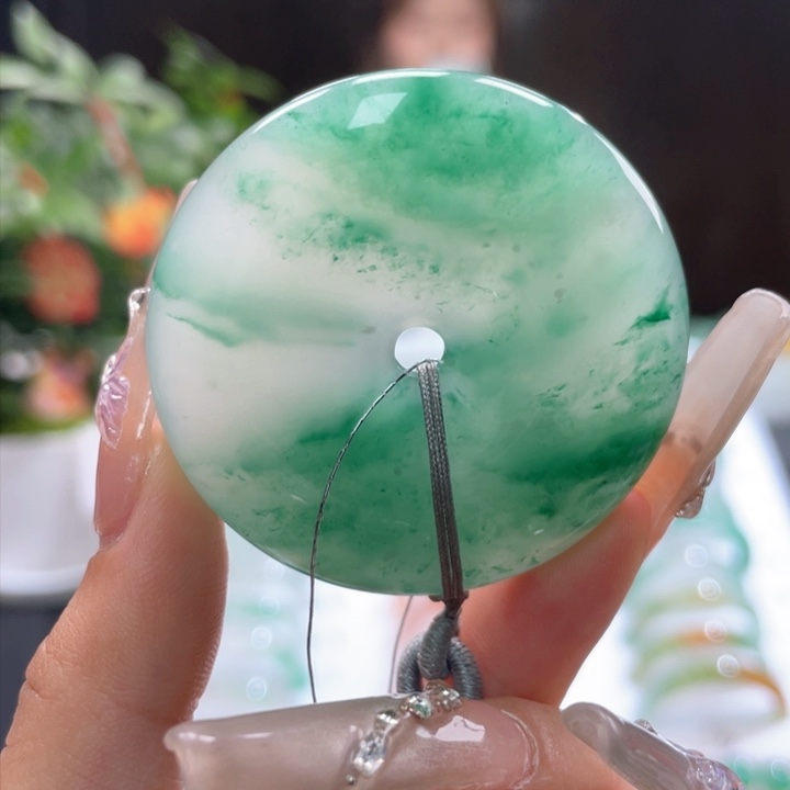 石英质玉吊坠(不含链)未镶嵌