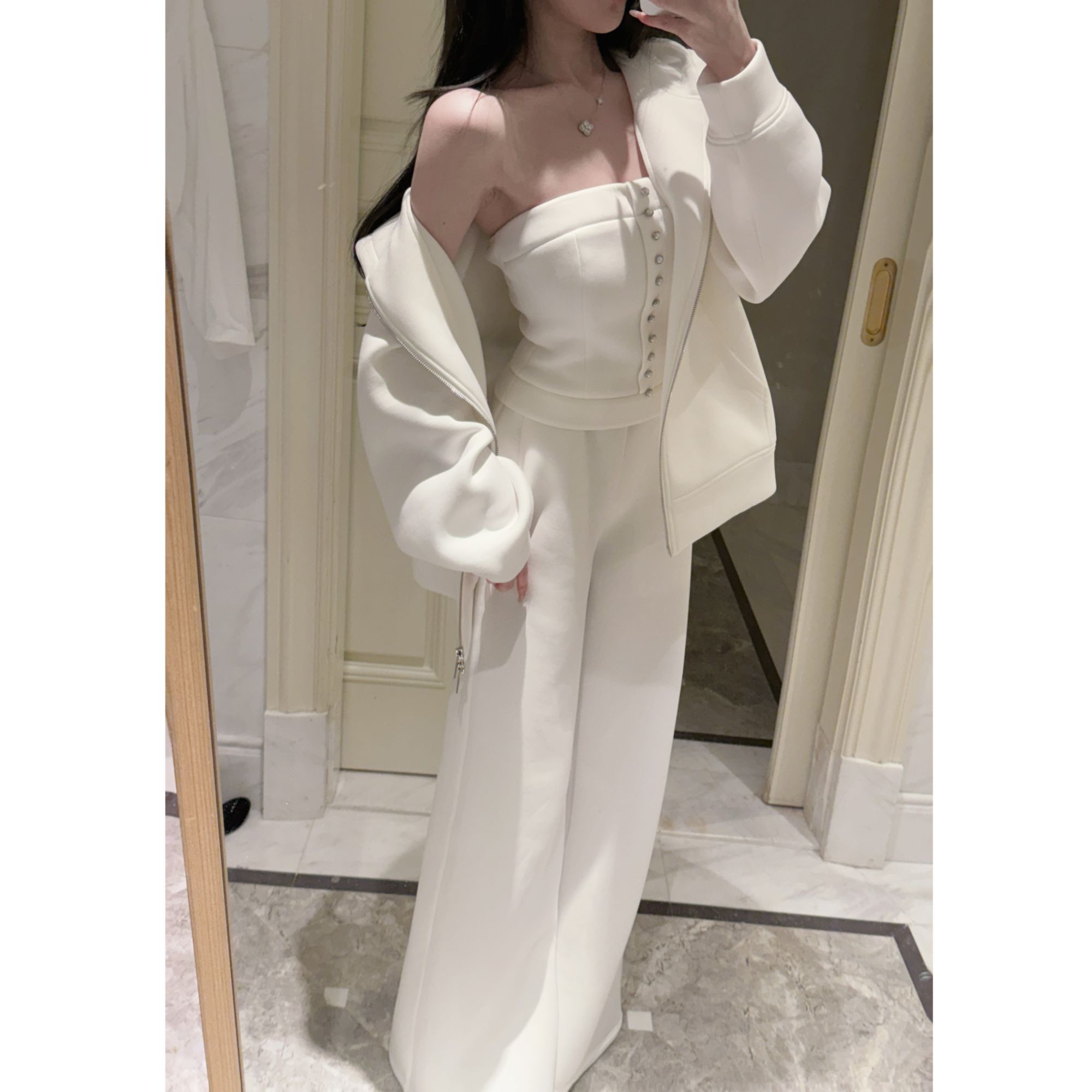【一如初见】秋冬白色休闲简约卫裤时尚百搭宽松纯色松紧腰运动