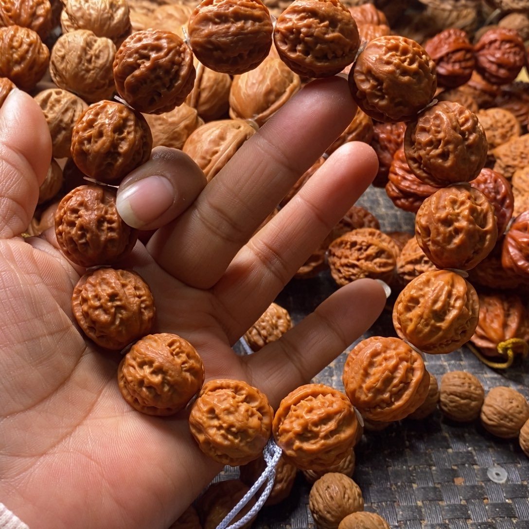 吊坠文玩核桃珊瑚纹