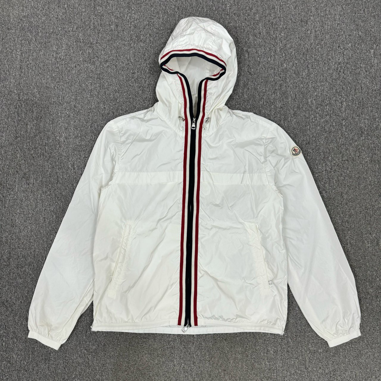 11470715 Moncler蒙口 白色双层尼龙门襟彩条拉链外套 5码99新