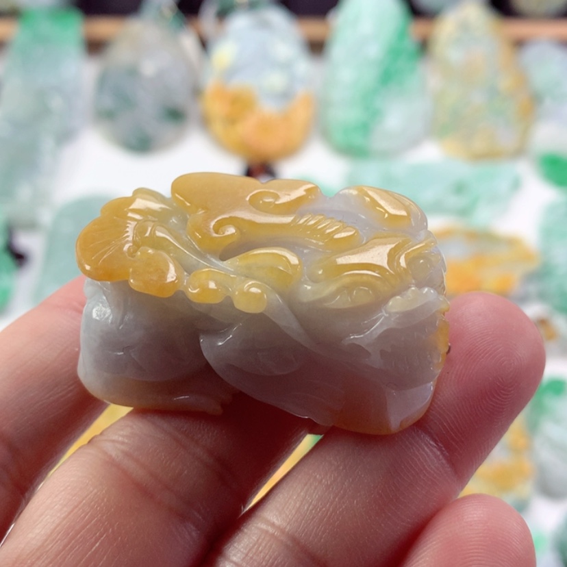 【闪购商品】翡翠吊坠(不含链)未镶嵌