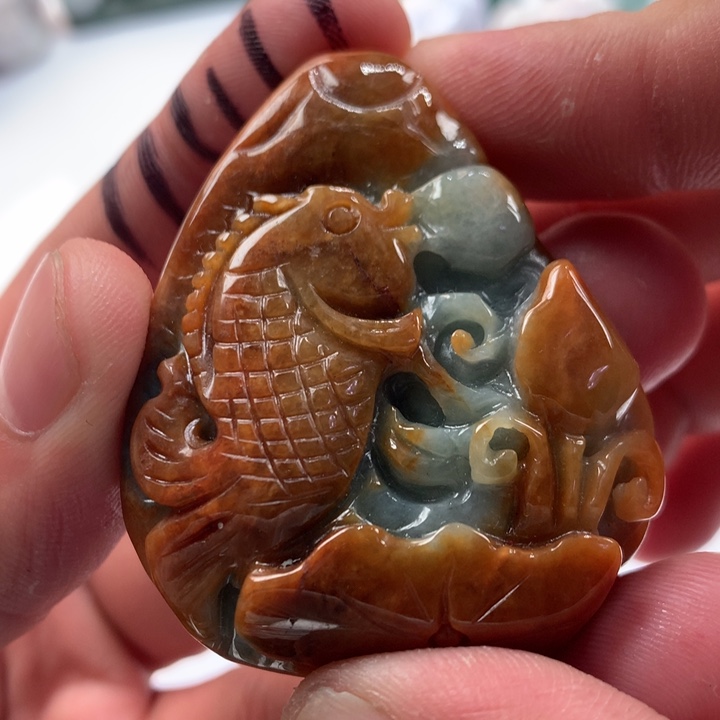 翡翠未镶嵌颈饰保真天然a货翡翠