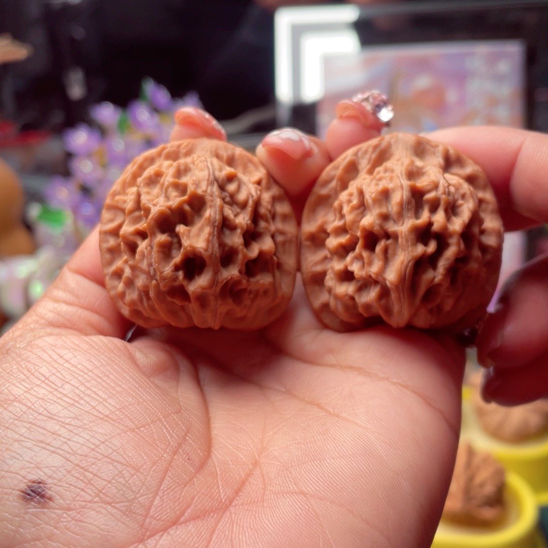 【闪购商品】文玩核桃把件天地39