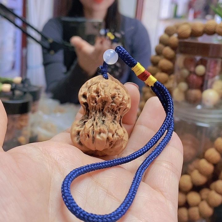 【闪购商品】文玩核桃把件葫芦挂件