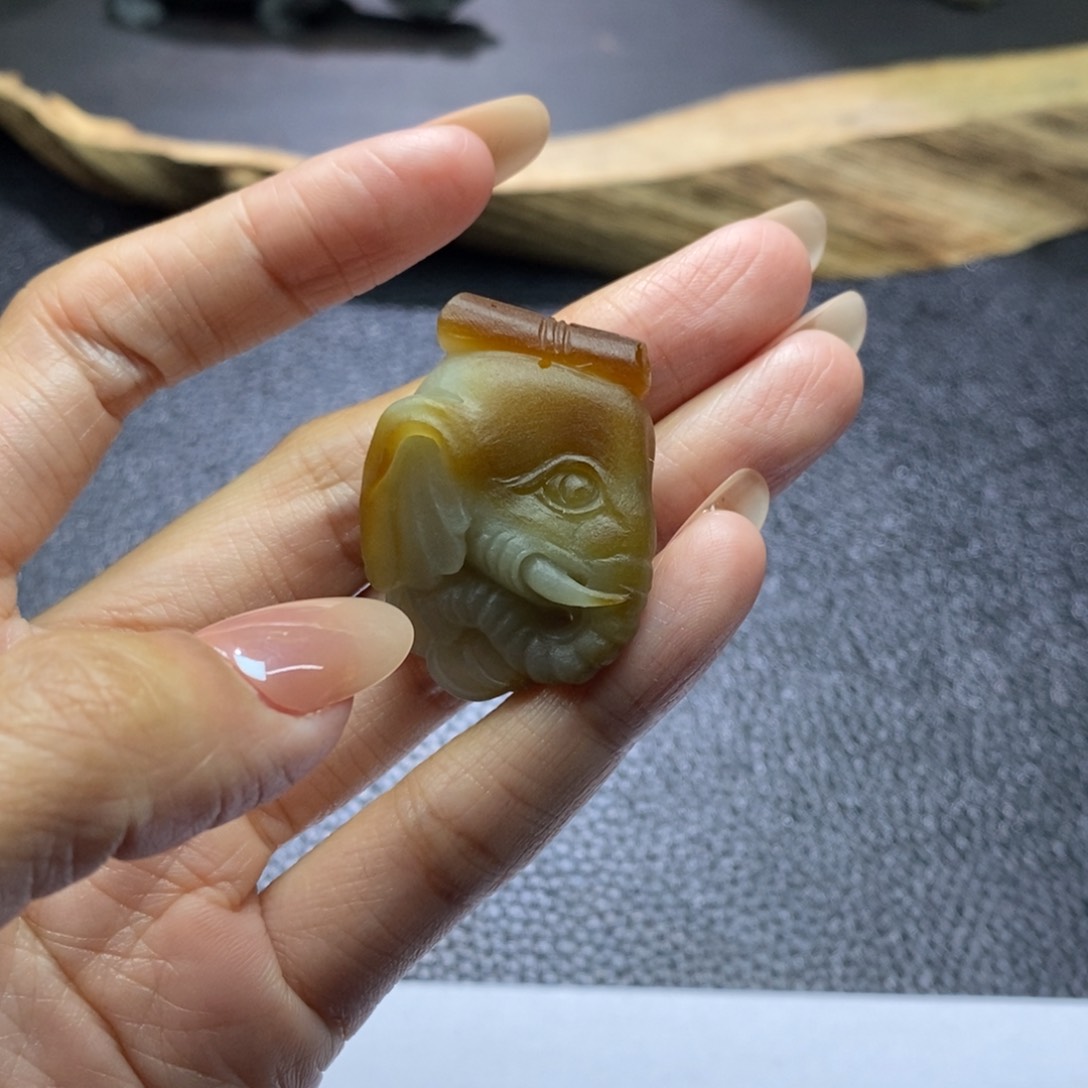 定制翡翠未镶嵌1****.吉祥如意