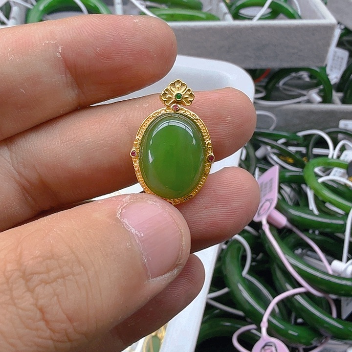 和田玉（碧玉）颈饰银S925镀金镶嵌