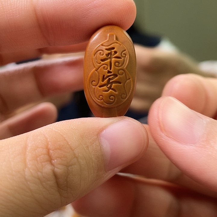 橄榄核吊坠橄榄核