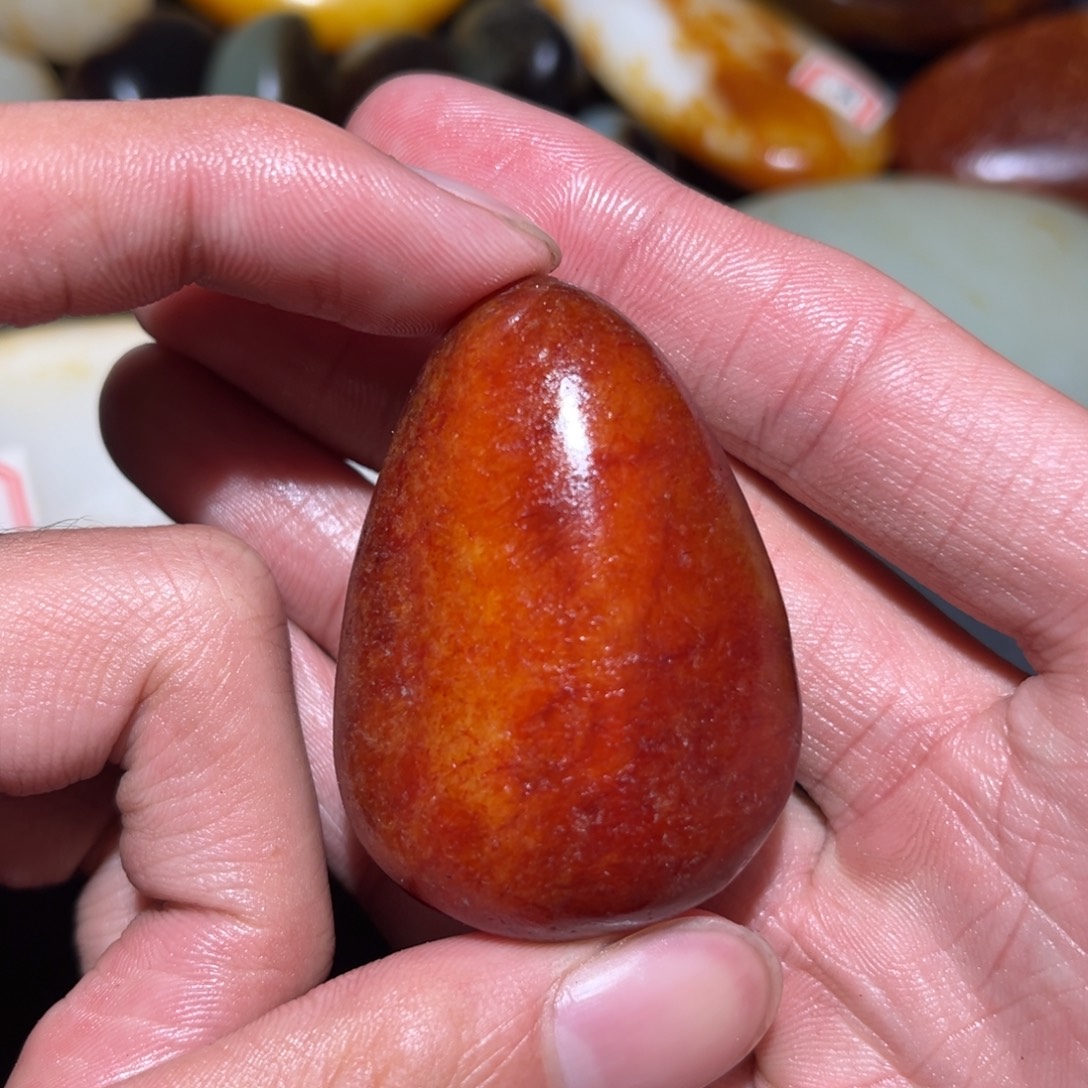 和田玉未镶嵌珠宝奇石