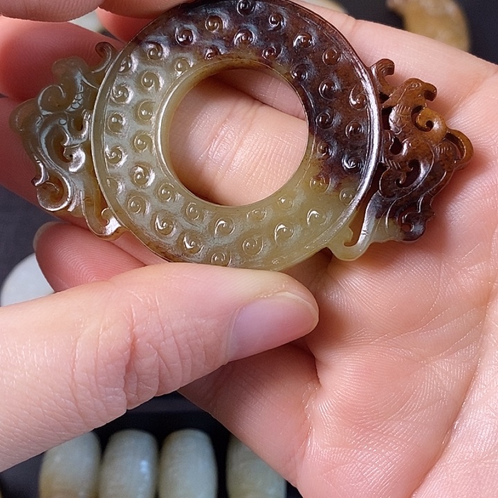 和田玉（糖玉）车挂未镶嵌?***?