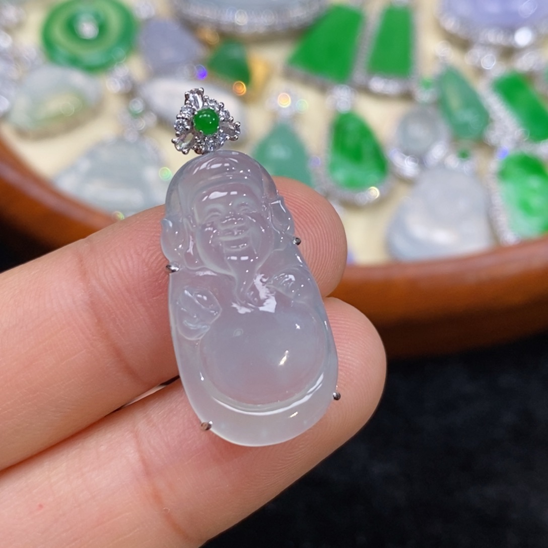 翡翠吊坠(赠链)18K金镶嵌