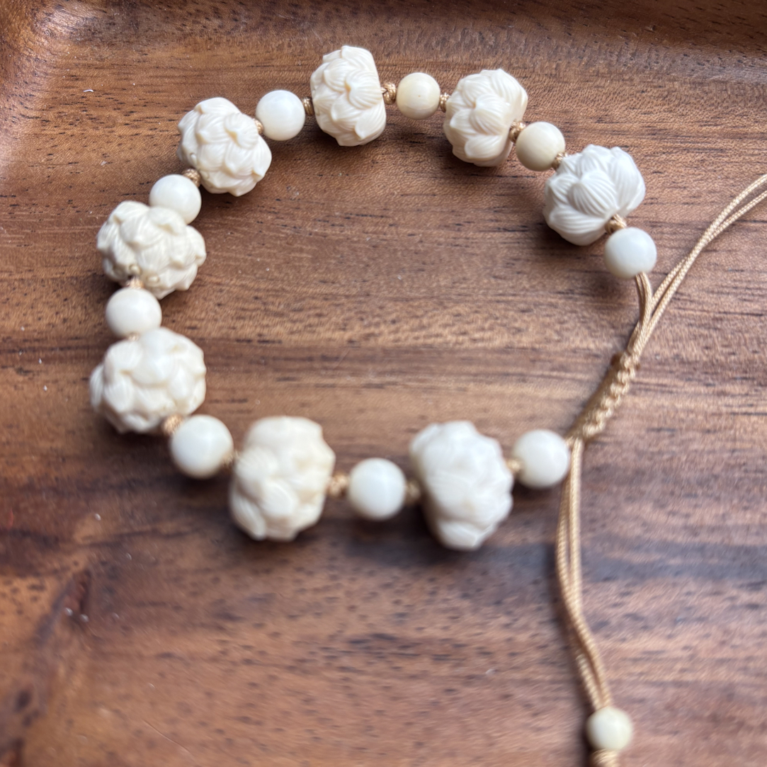 非金属木质项链  纯手工定制  牙莲花