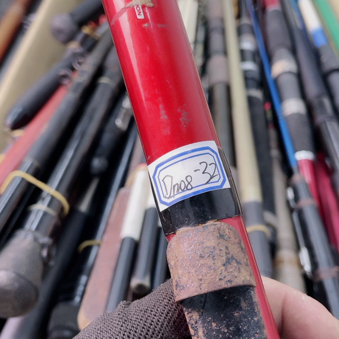 【闪购商品】钓鱼竿微瑕疵孤品