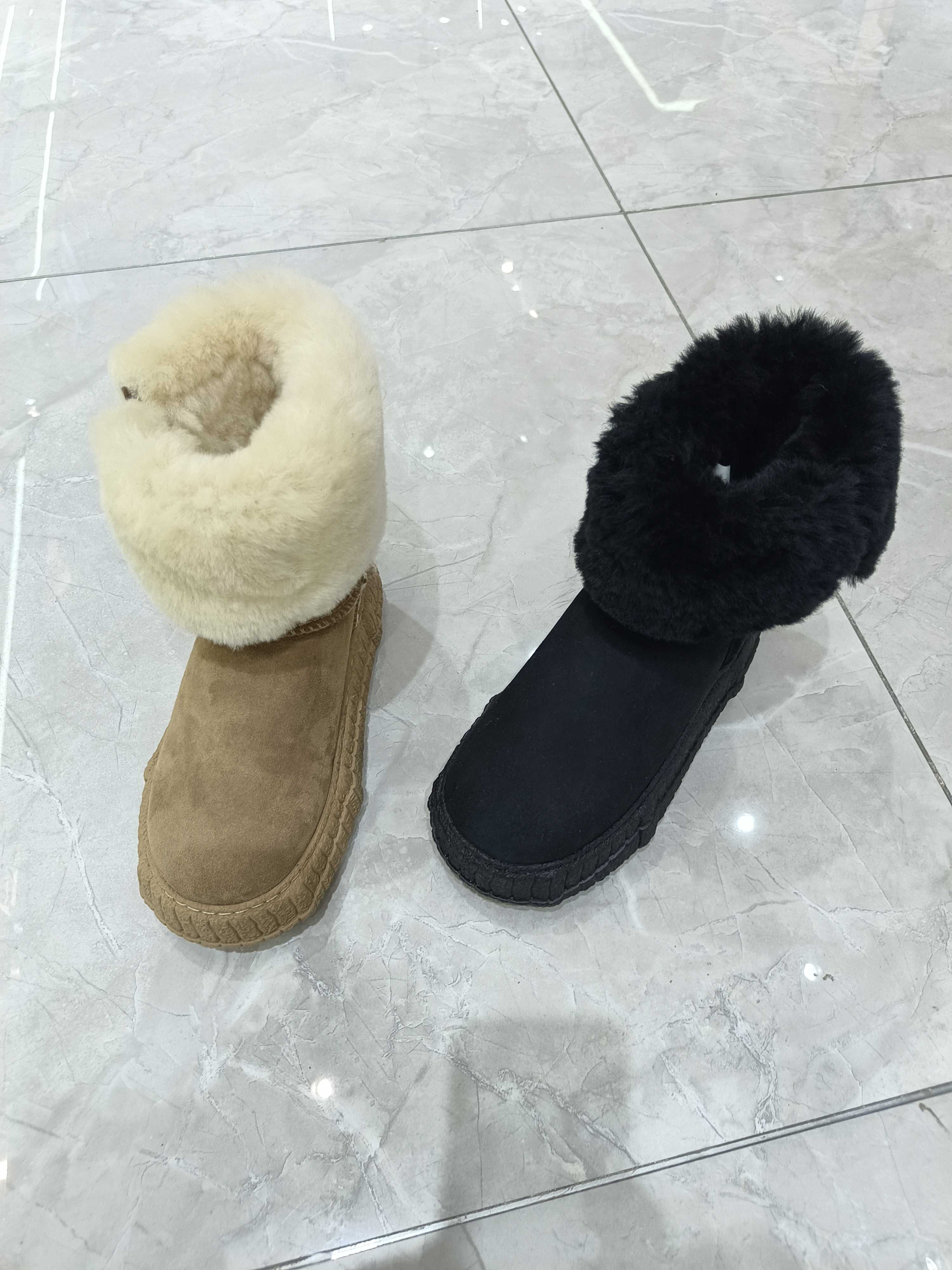 2025年品牌女鞋冬季新款羊皮毛一体厚底圆头一脚蹬中筒时尚雪地靴