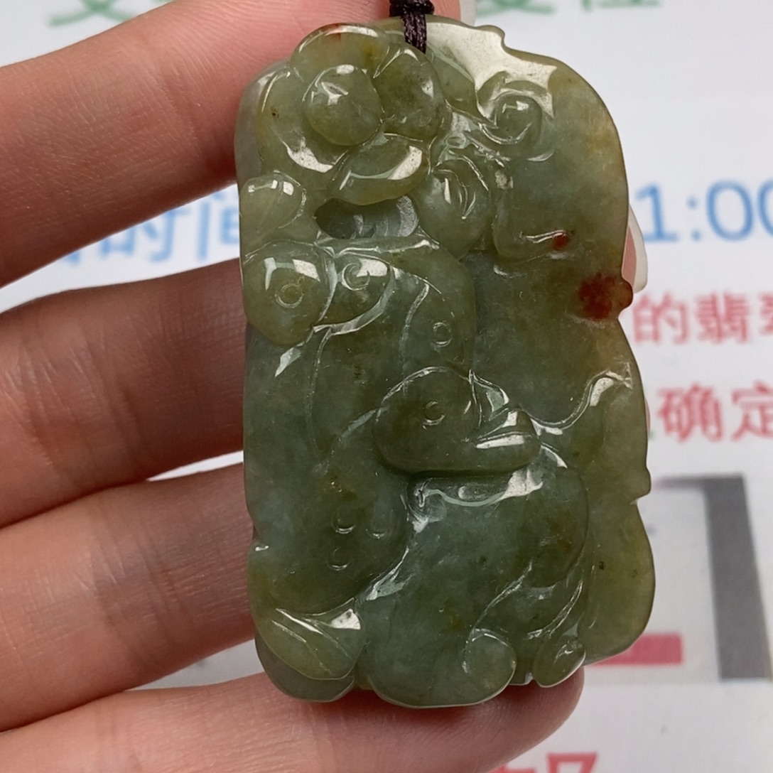 翡翠未镶嵌颈饰翡翠