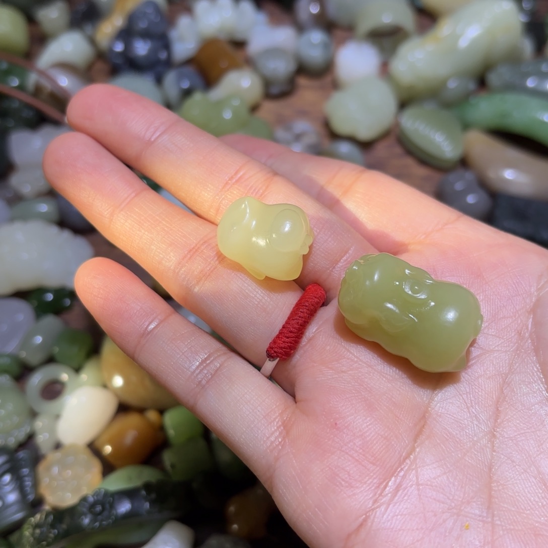 木***馨和田玉未镶嵌珠宝半成品