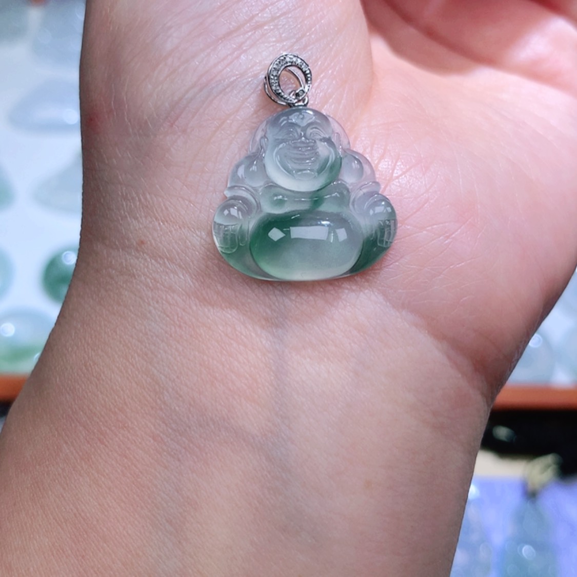 【闪购商品】翡翠颈饰18K金镶嵌佛公