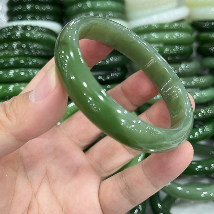 和田玉未镶嵌手镯58.3～1