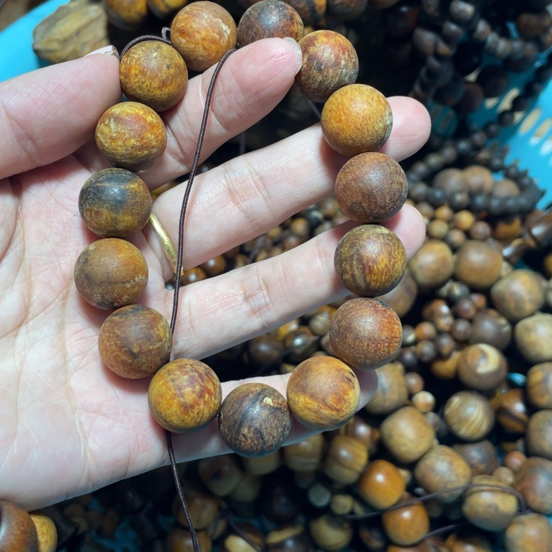 扇子顺***✨贡木手串定制1.5虫漏