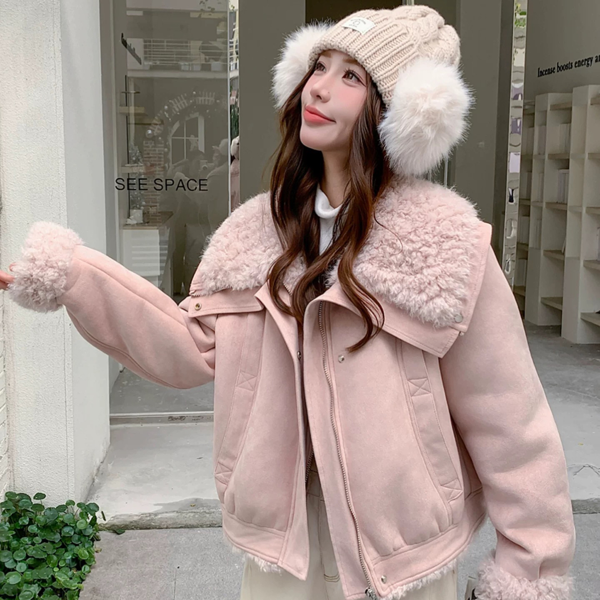 1858粉色毛毛大翻领外套