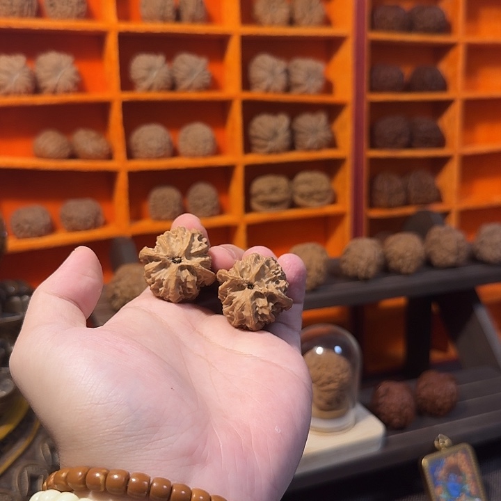 吊坠文玩核桃手捻苹果园