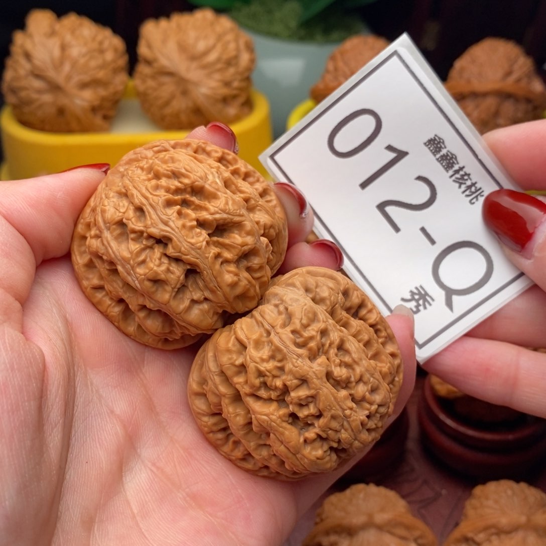 文玩核桃把件大粗筋42