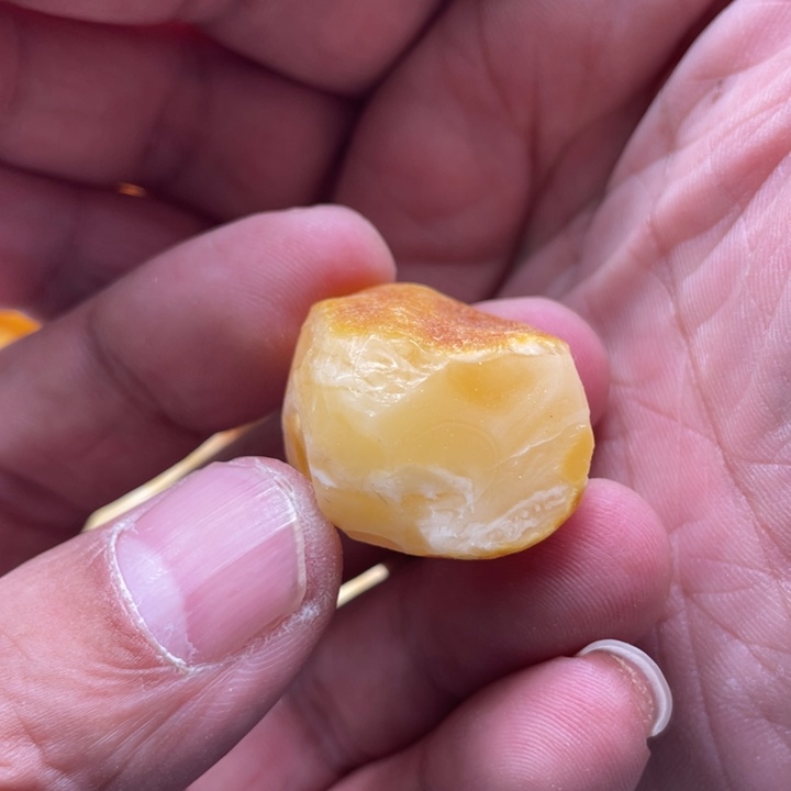 定制琥珀未镶嵌琥珀蜜蜡原石定制