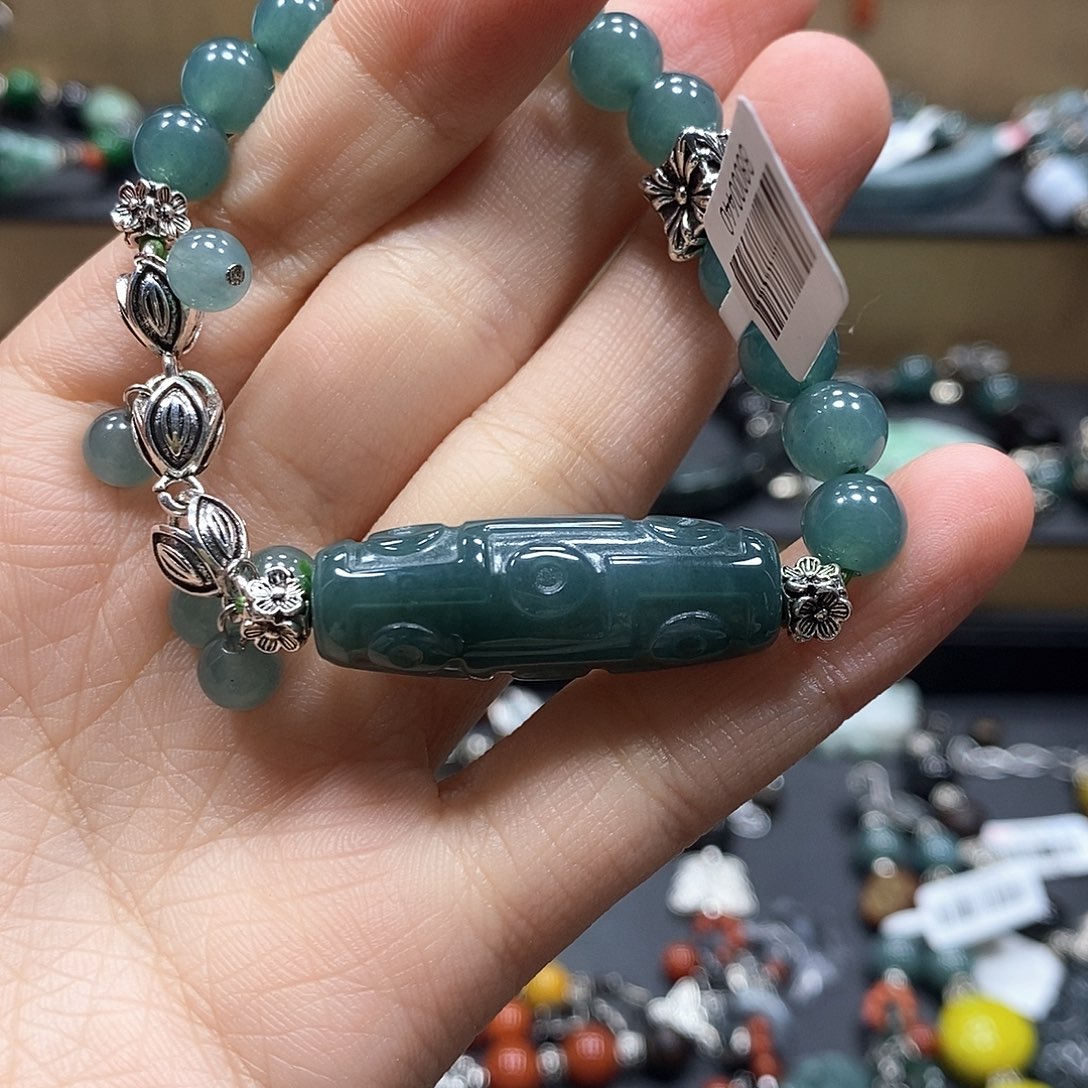 翡翠未镶嵌手链手链