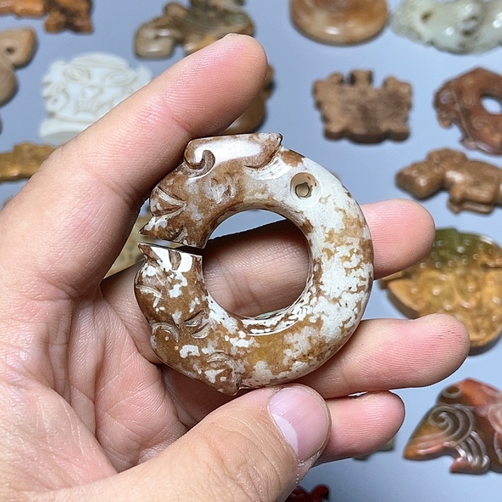 和田玉未镶嵌颈饰137