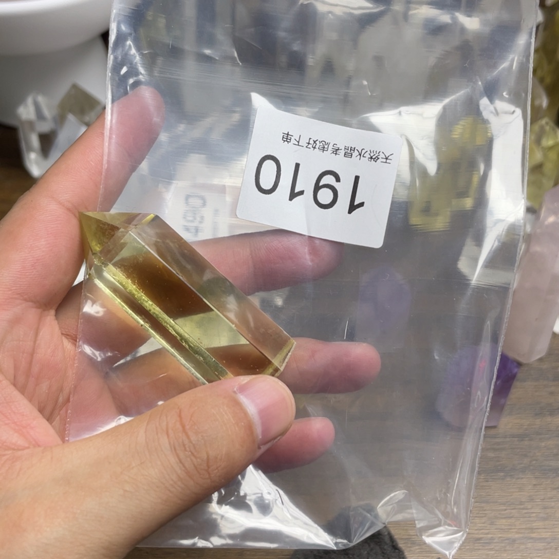 未镶嵌珠宝半成品水晶