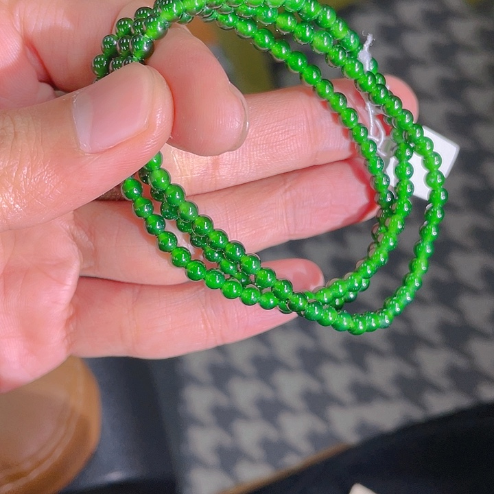 翡翠颈饰未镶嵌99999999